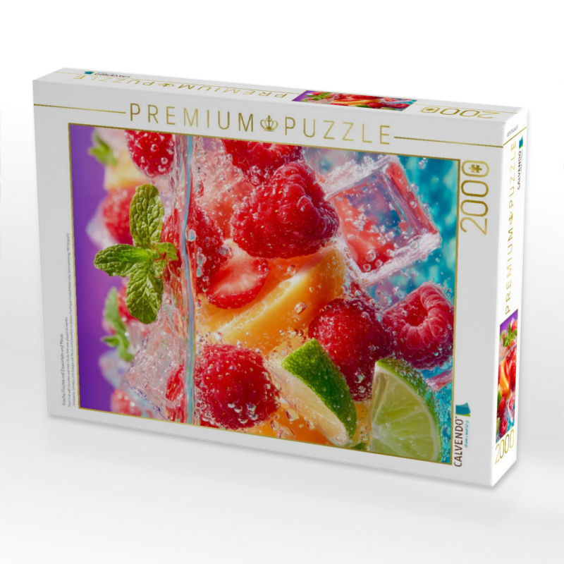 Frische Früchte mit Eiswürfeln und Minze