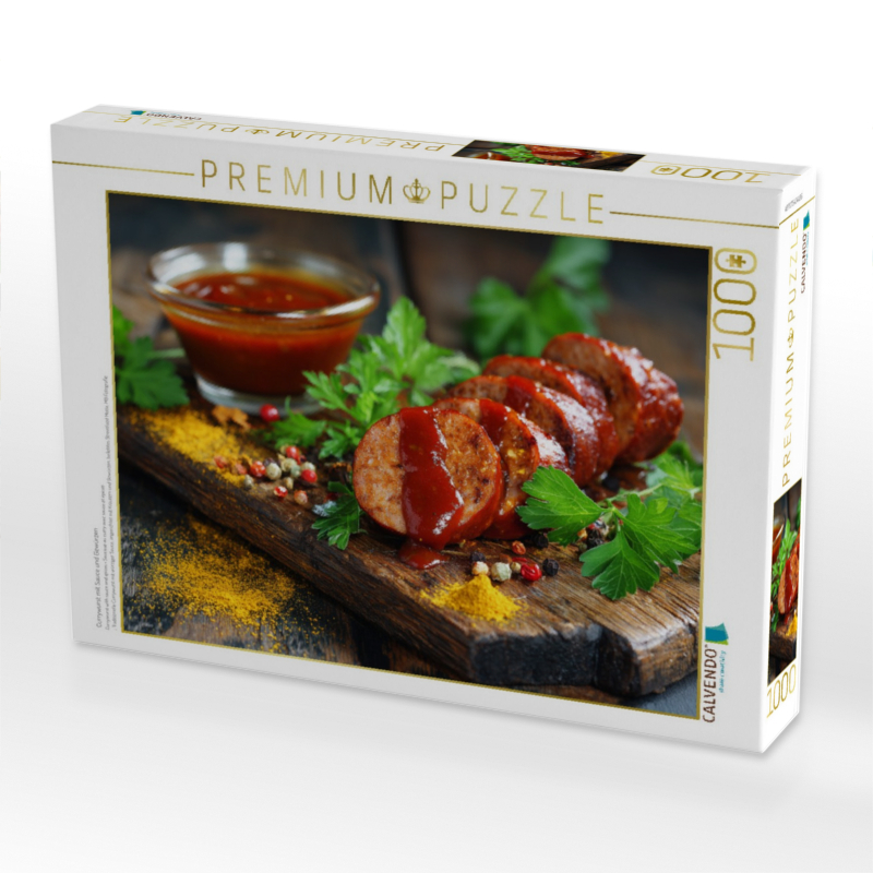 Currywurst mit Sauce und Gewürzen