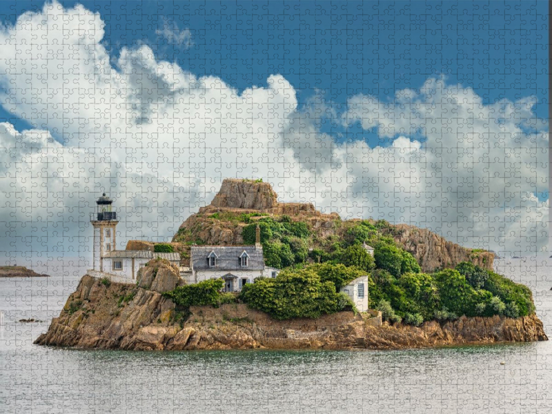 Louet island mit altem Leuchtturm