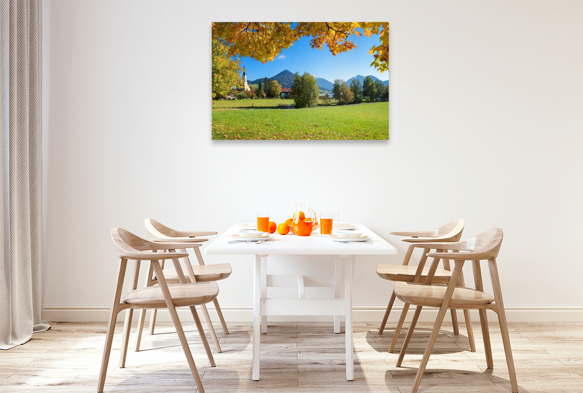 Blick zur St. Sixtus Kirche in Schliersee