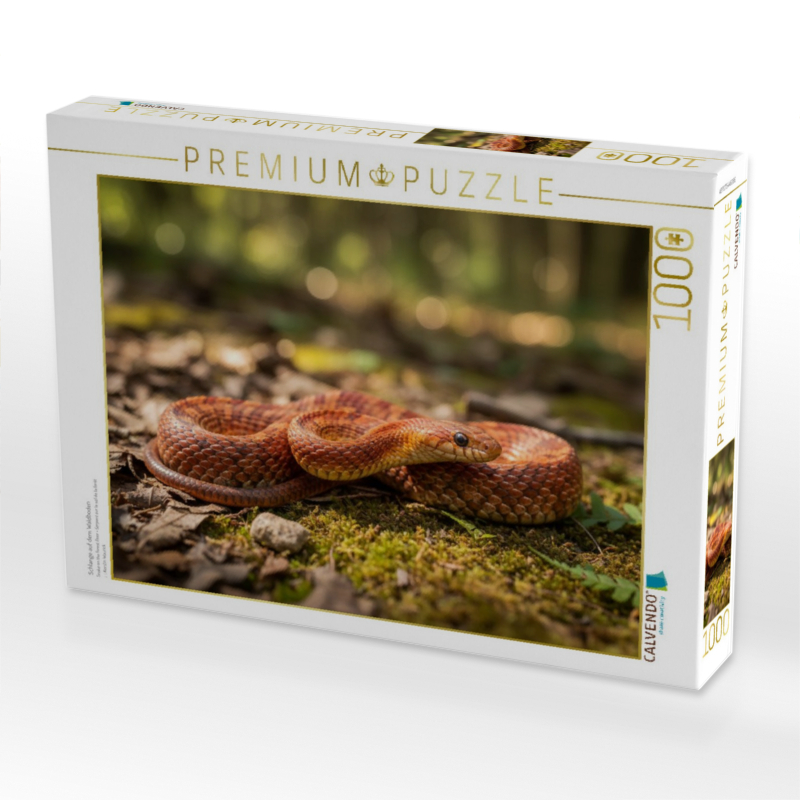 Schlange auf dem Waldboden