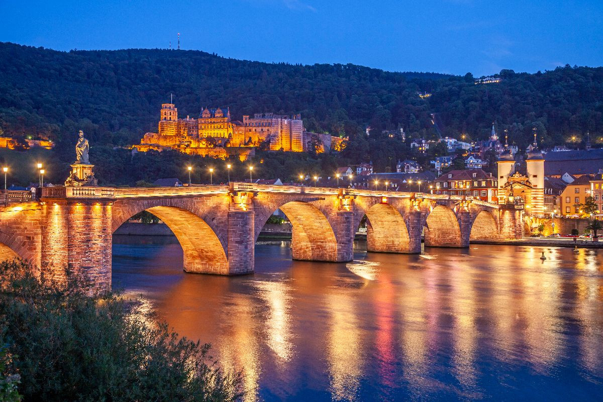 Heidelberg bei Nacht