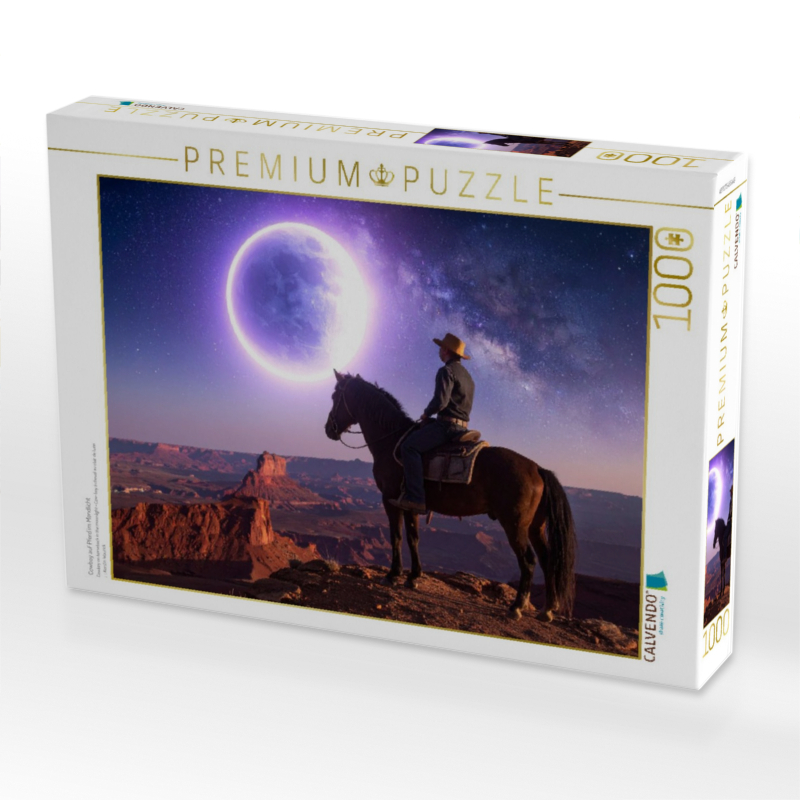 Cowboy auf Pferd im Mondlicht