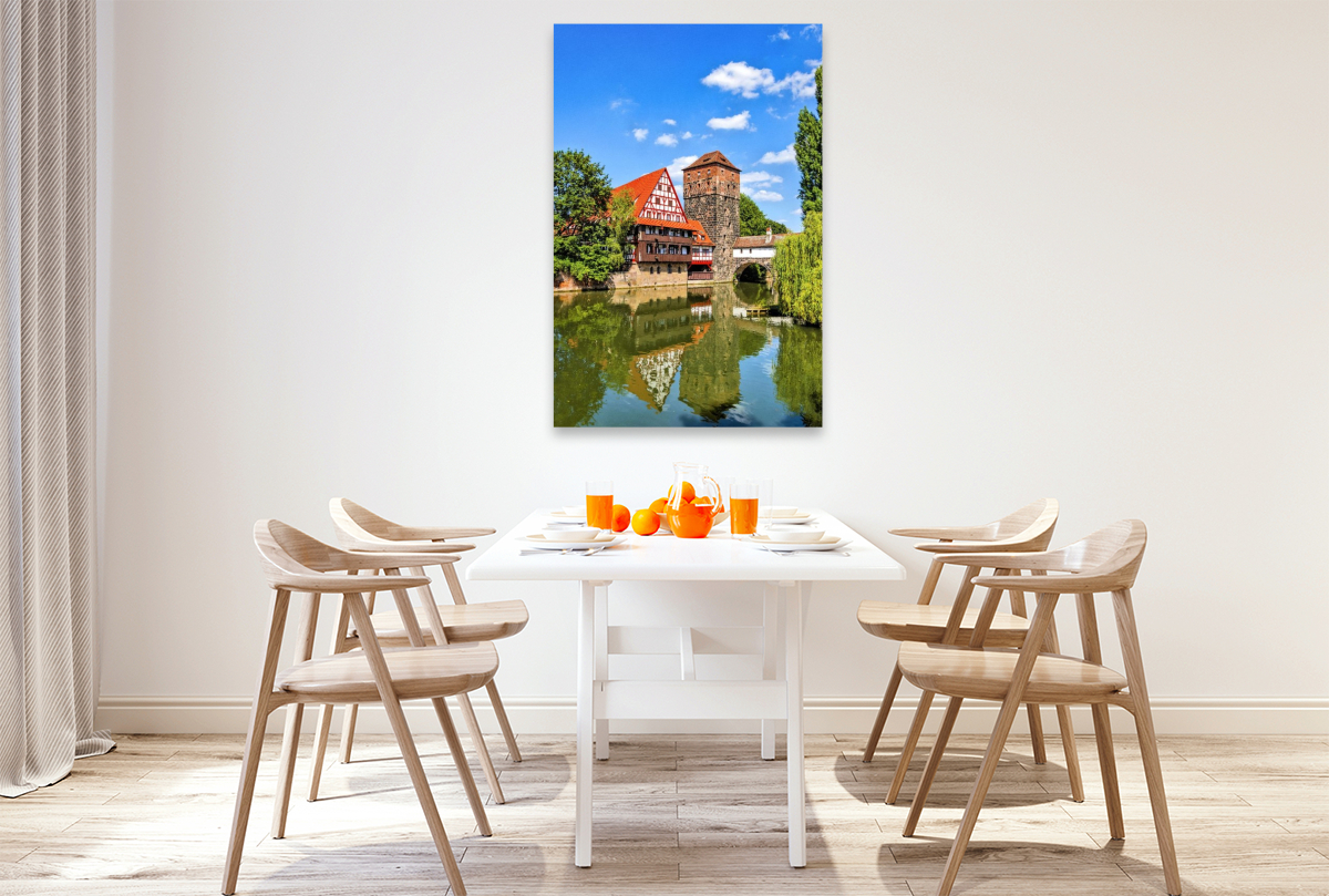 Weinstadl, der größte Fachwerkbau in Deutschland, mit Wasserturm an der Pegnitz in Nürnberg, Bayern
