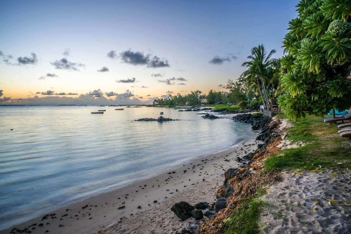 Mauritius: Palmar Beach beim Sonnenuntergang