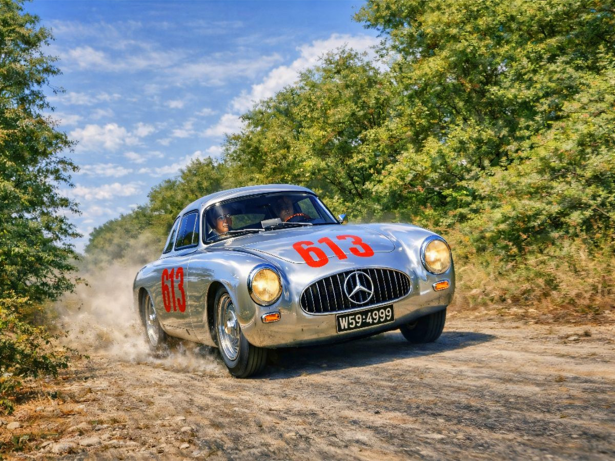 Mille Miglia 1952 - Rudolf Caracciola belegte 1952 im Mercedes-Benz 300SL Platz 4.