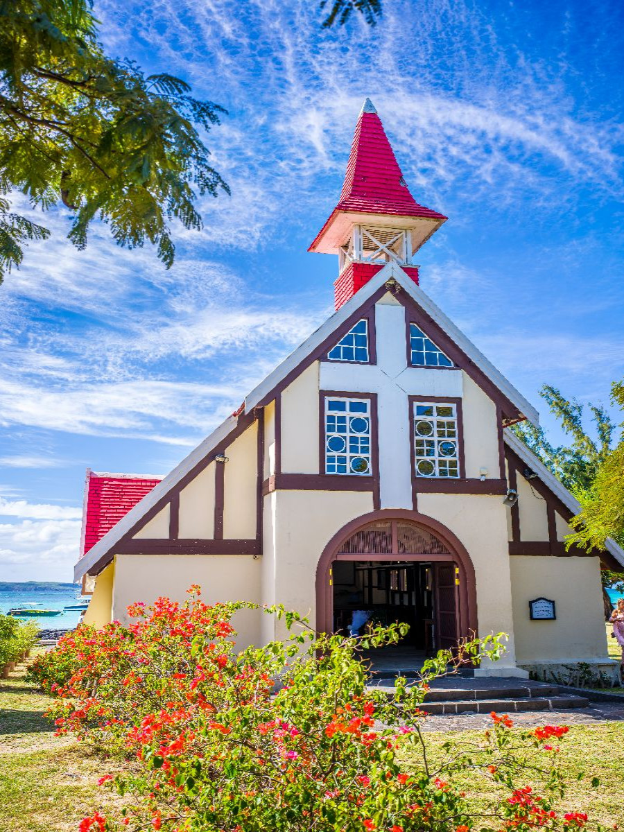 Mauritius - Notre-Dame Auxiliatrice in Cap Malheureux