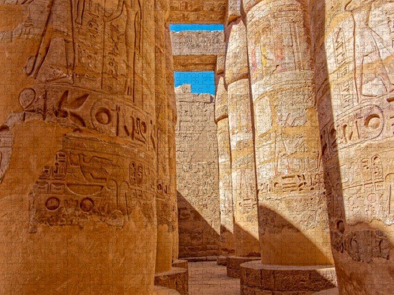 Reich verzierte Säulen (Karnak)