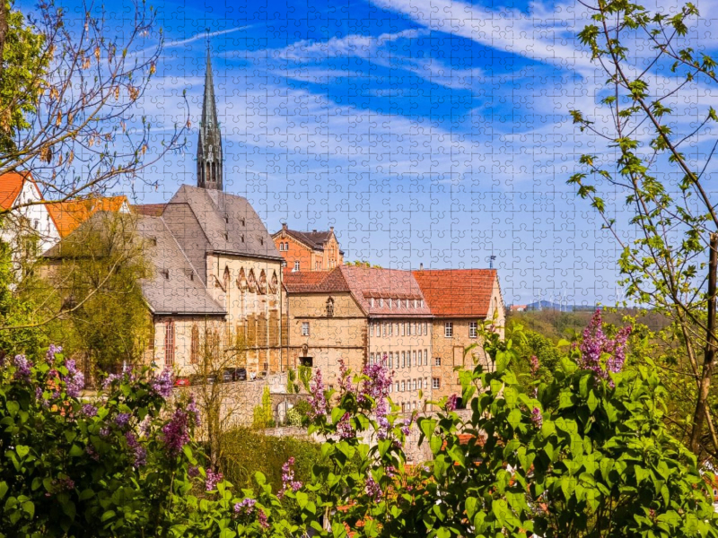 Warburg, Blick auf die Südstadt im Frühling