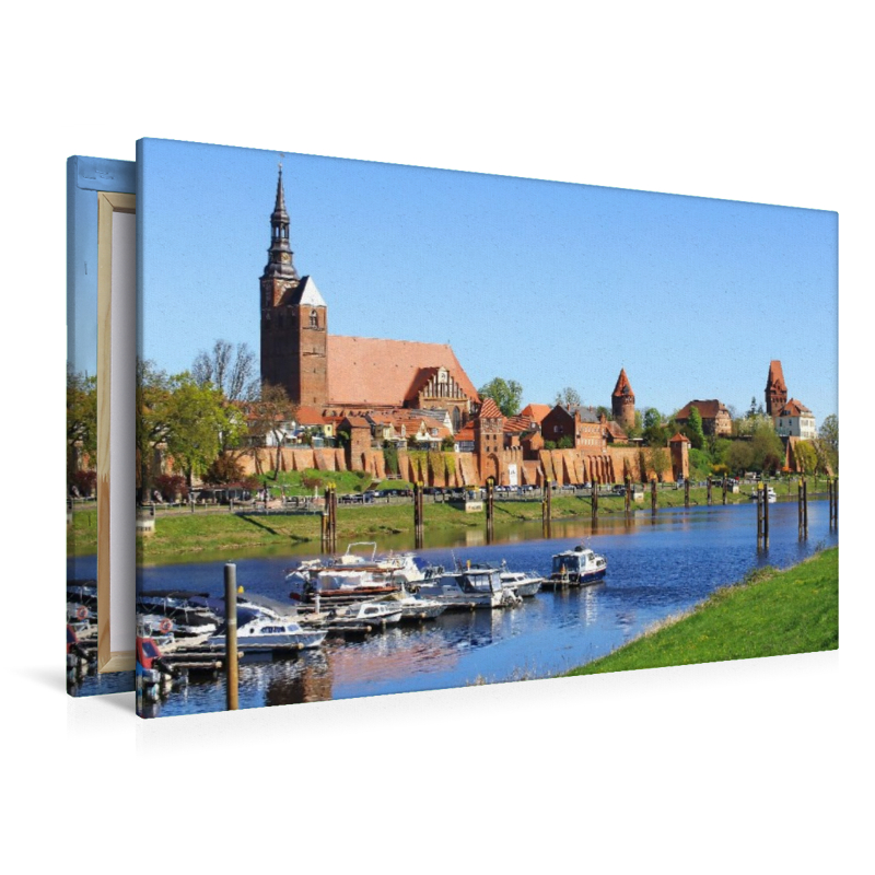 Tangermünde, Stadtsilhouette und Hafen