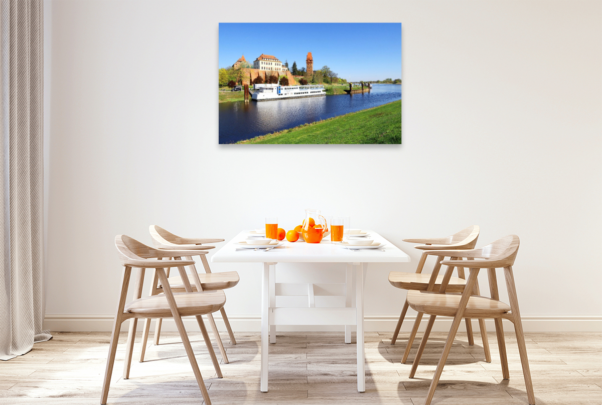 Tangermünde, Kaiserstadt an Elbe und Tanger