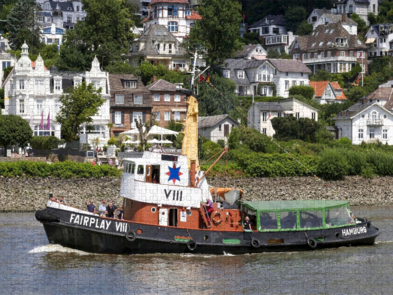 Der historische Schlepper Fairplay III auf Fahrt
