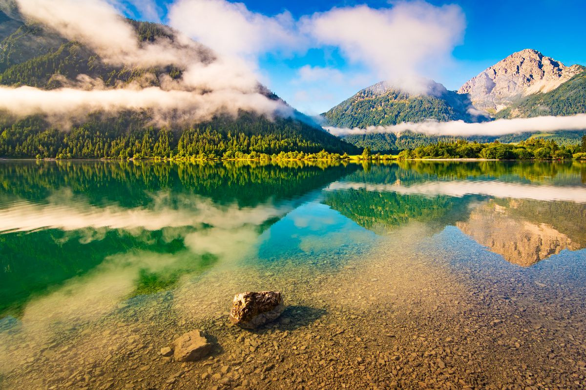 Heiterwanger See mit Lechtaler Alpen