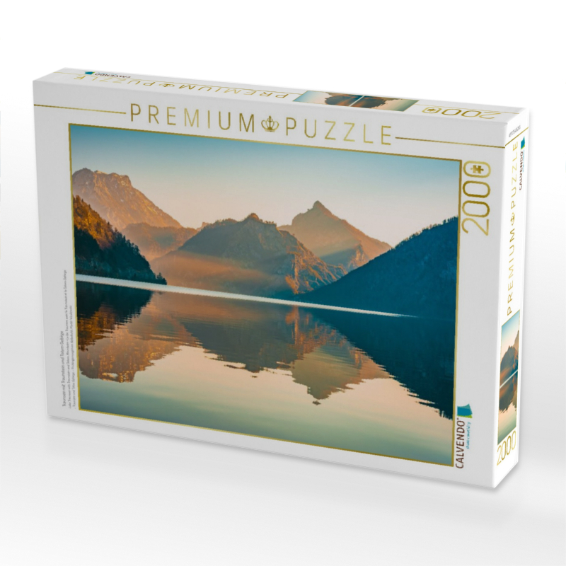 Traunsee mit Traunstein und Totem Gebirge
