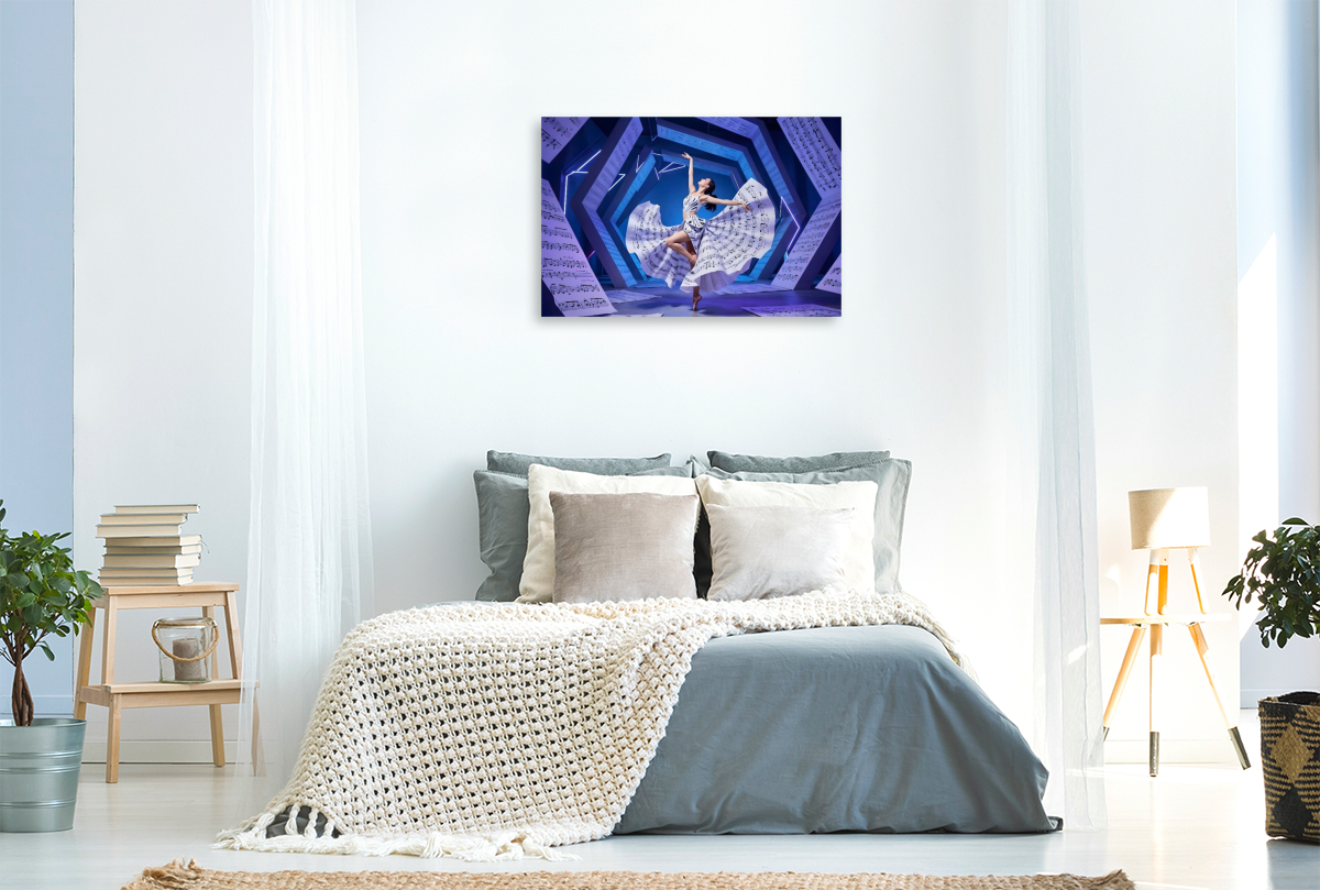 Tänzerin im blauen Neonraum