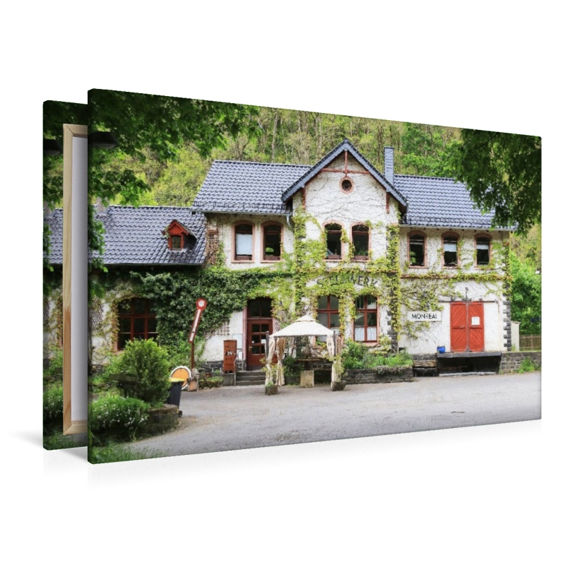 Am Bahnhof von Monreal