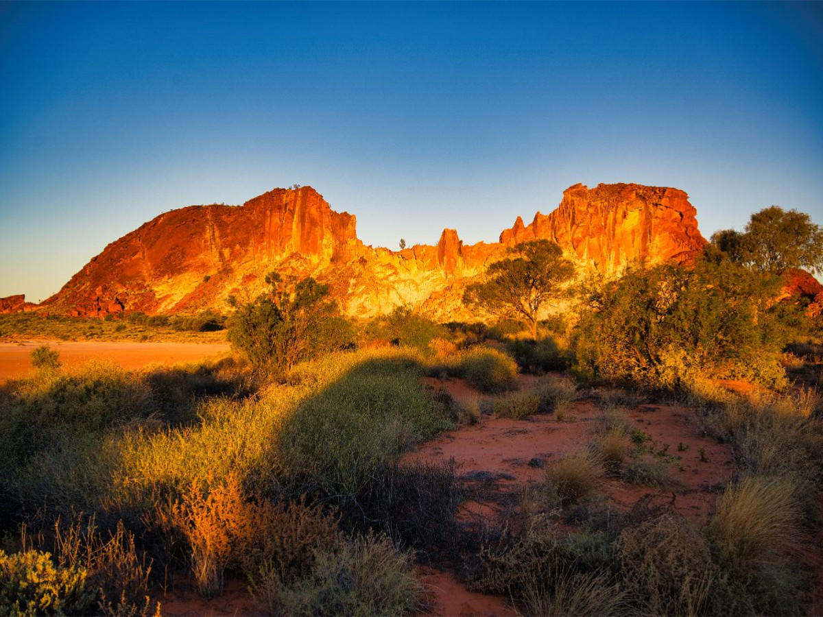 Colored Canyon: leuchtende Felswände im goldenen Licht des Abends