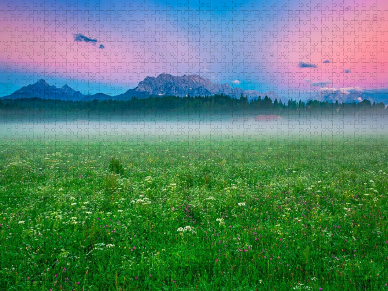 Wettersteingebirge im Morgenlicht