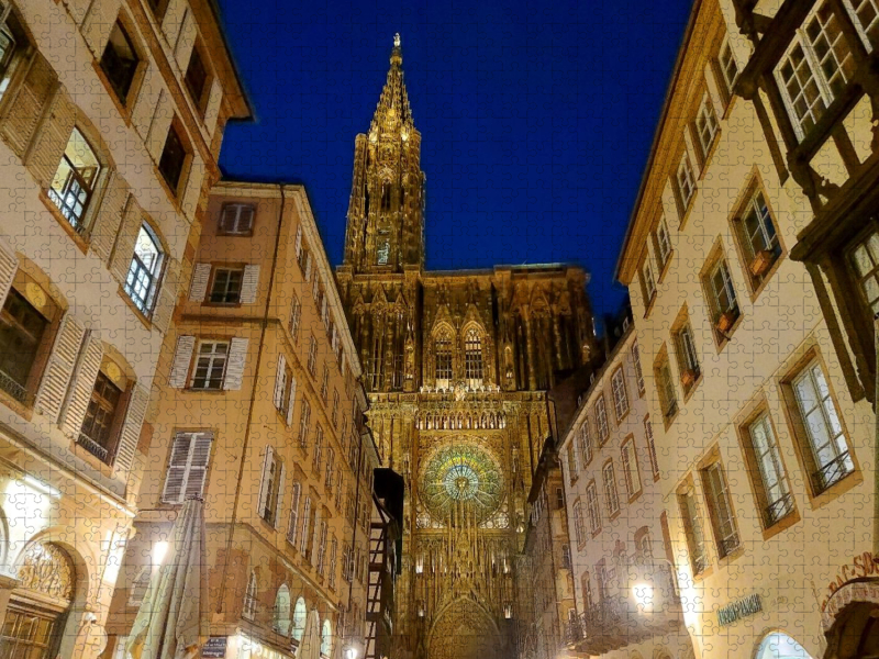 Straßburger Münster bei Nacht