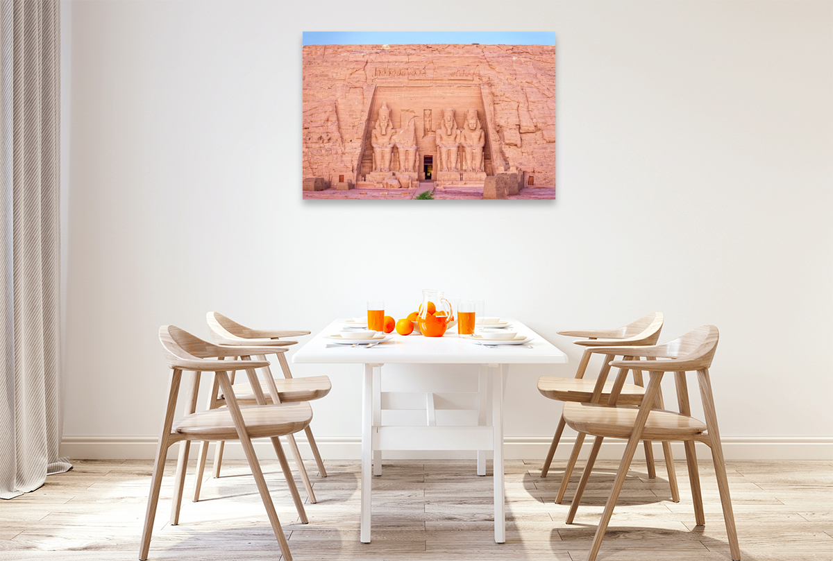 Großer Tempel Ramses II. bei Tagesanbruch (Abu Simbel)