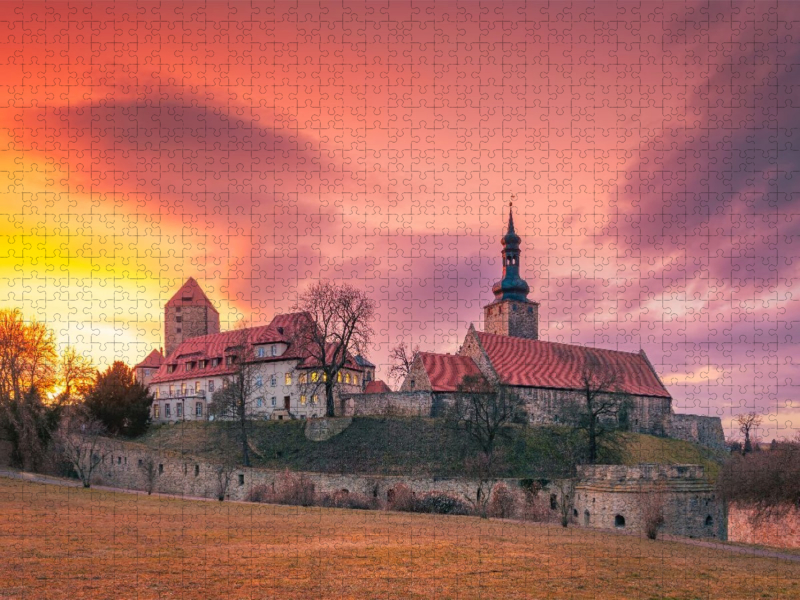 Sonnenuntergang über Burg Querfurt