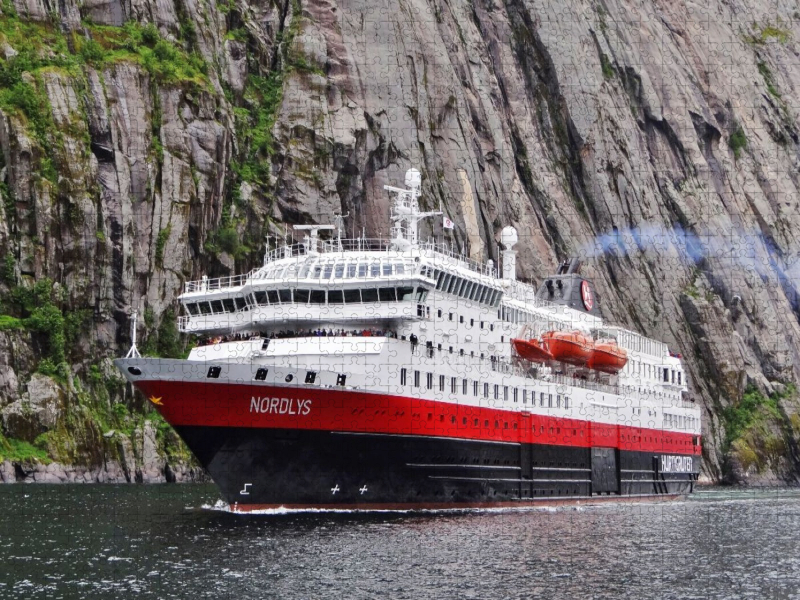 die 'Nordlys' - Hurtigruten