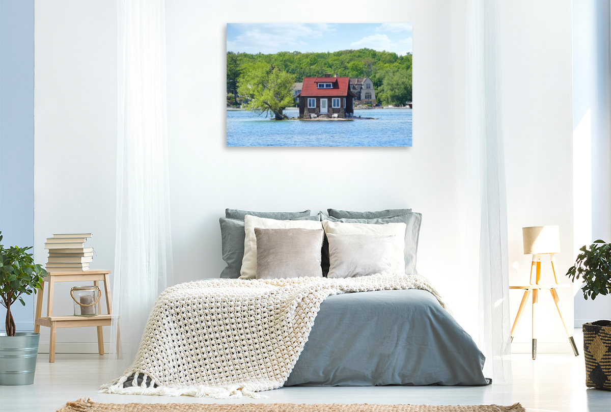Hub Island „Just Room Enough Island“ (kleinste Insel) im Abfluss des Ontariosees in den Sankt-Lorenz-Strom, Ontario