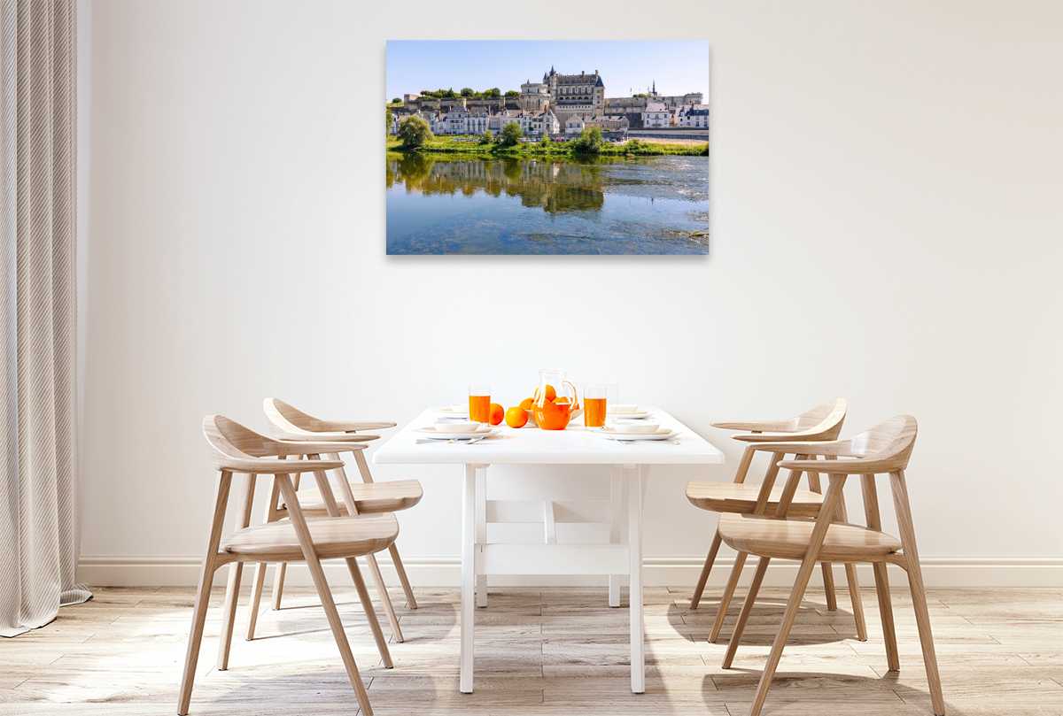 Amboise: Stadtansicht mit Château Royal