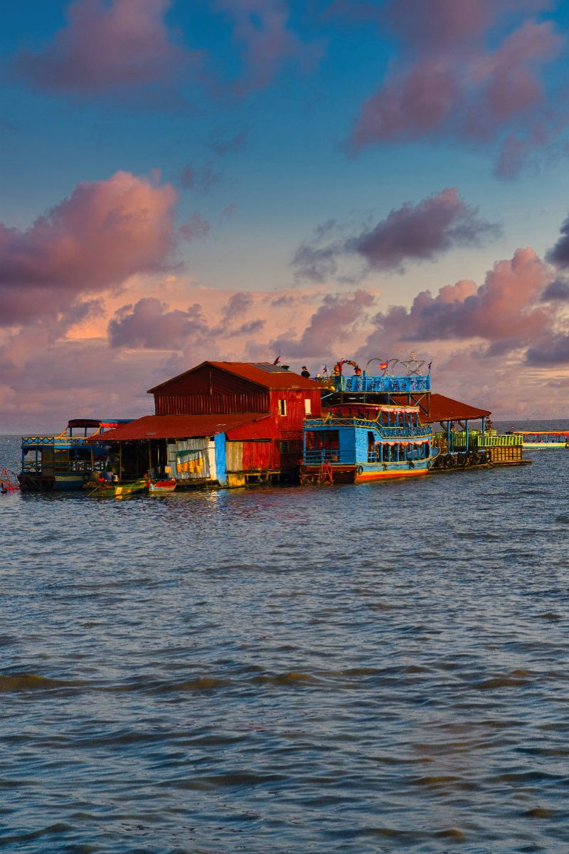 Schwimmendes Zuhause auf dem Tonle Sap in Kambodscha