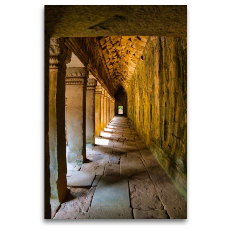 Endloser Säulengang im Tempel von Angkor Wat