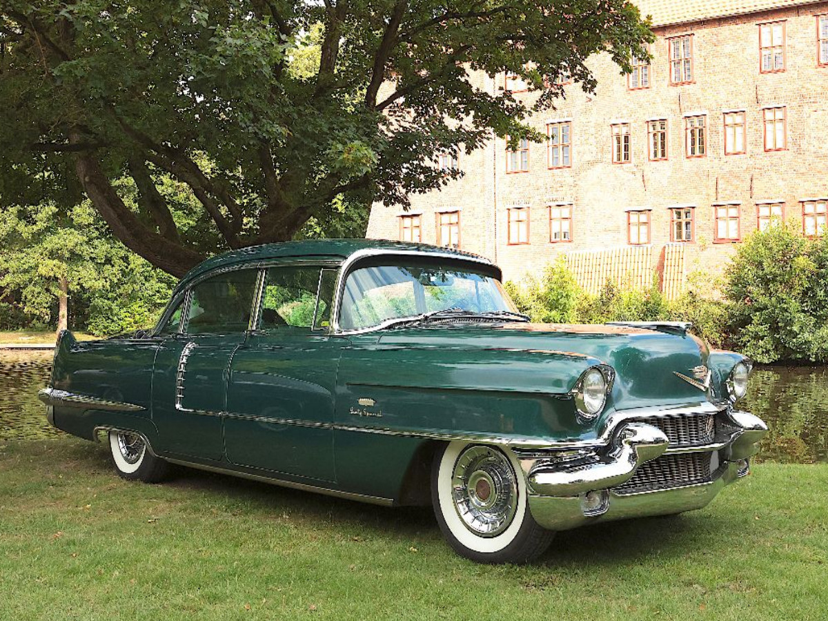 Cadillac Fleetwood Sixty Special
