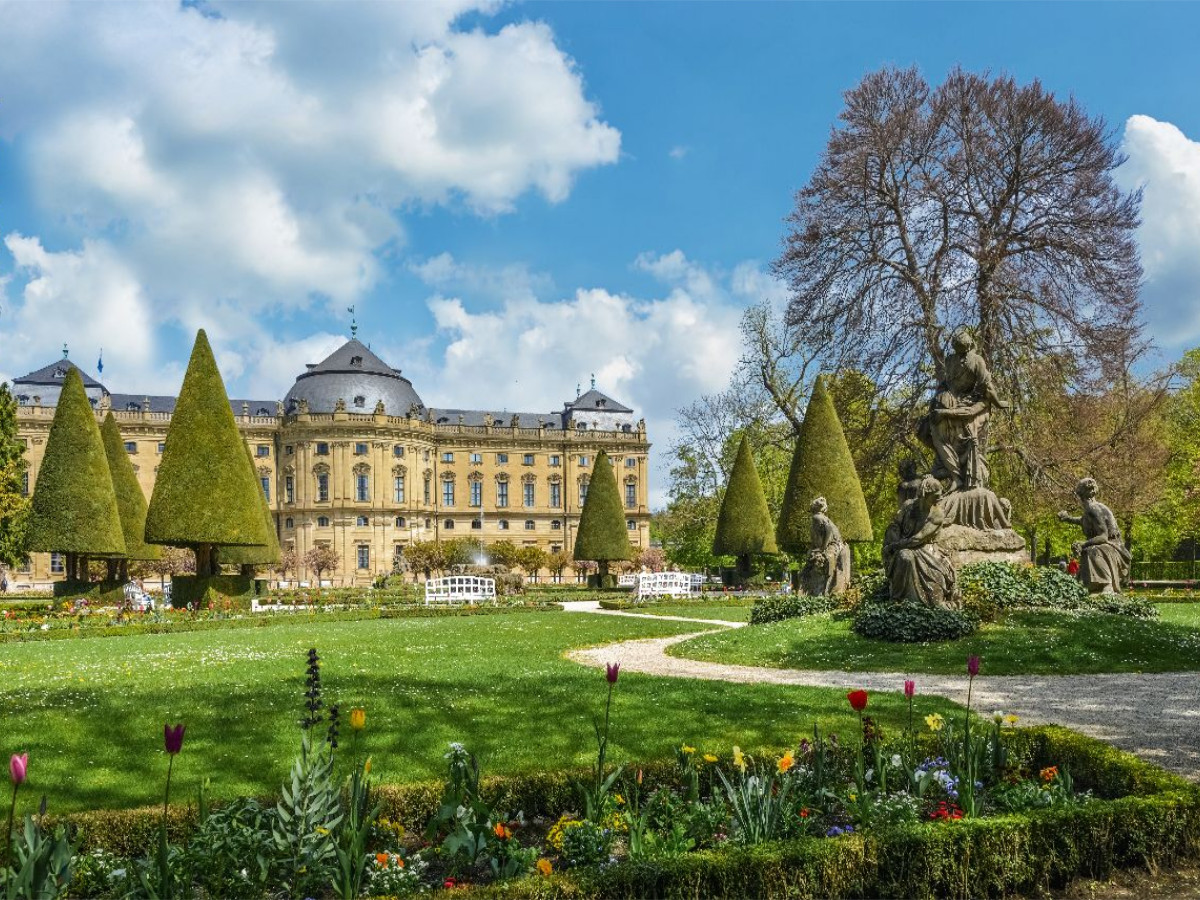 Frühling Park der Residenz Würzburg