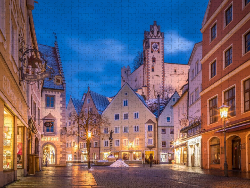 Altstadt von Füssen mit Blick zum Hohen Schloss