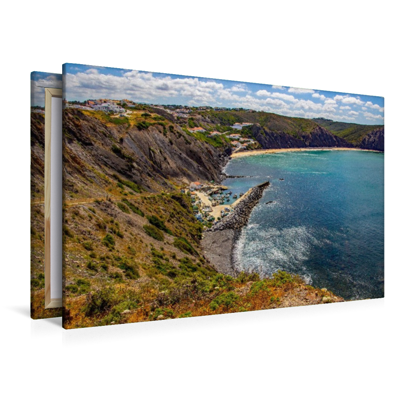 Der kleine Fischerhafen von Praia da Arrifana