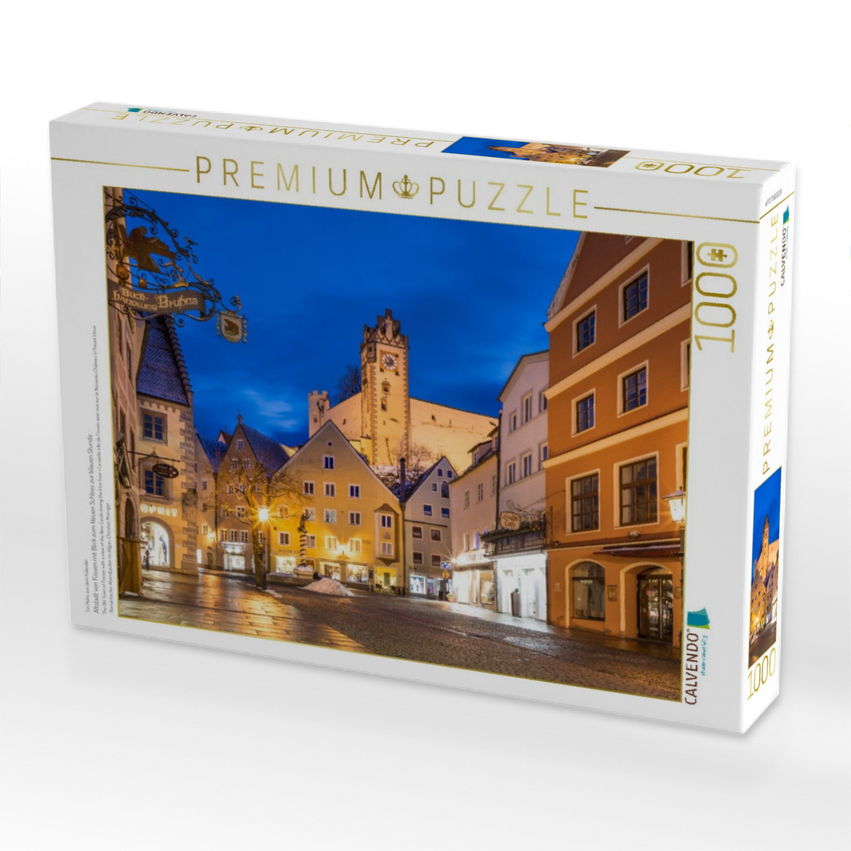 Altstadt von Füssen mit Blick zum Neuen Schloss zur blauen Stunde