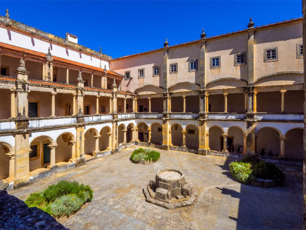 Der Innenhof im Christuskloster