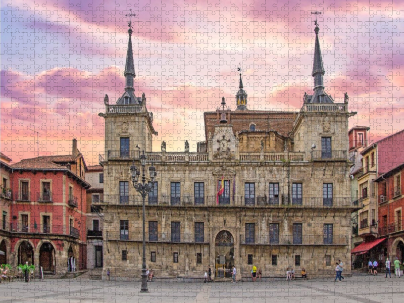 Der Hauptplatz in der Altstadt mit seinem Rathaus