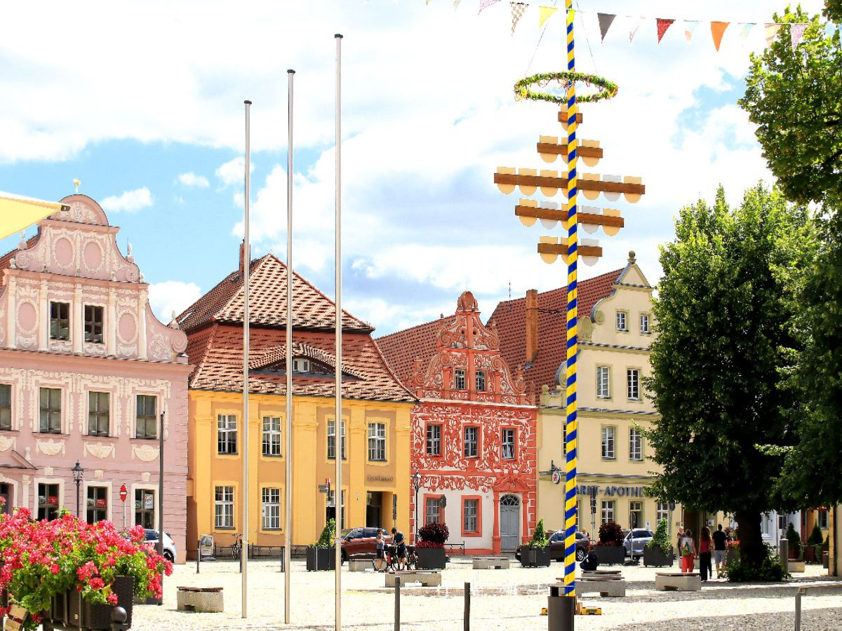 Der Marktplatz in Luckau in der Niederlausitz