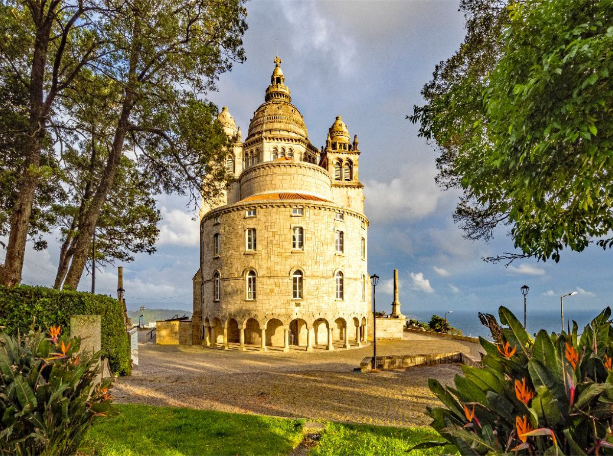 Die Santa Luzia Wallfahrtskirche in Viana do Castelo