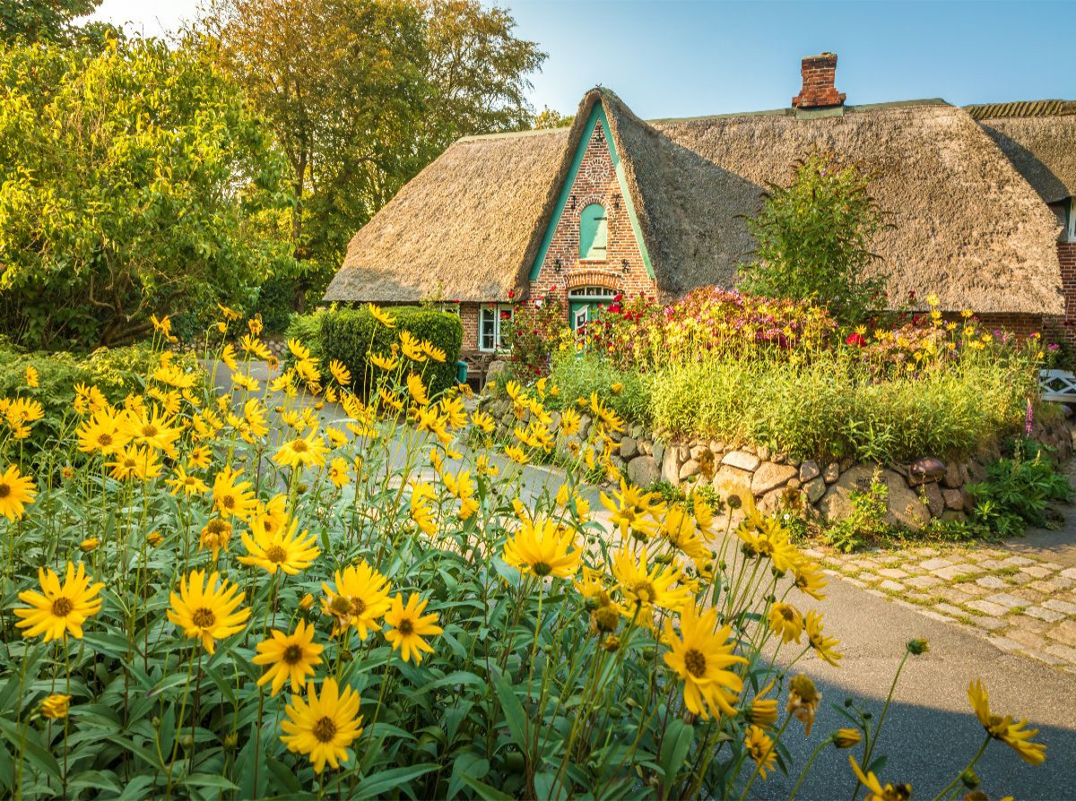 Historischer Hof mit Bauerngarten in Keitum auf Sylt