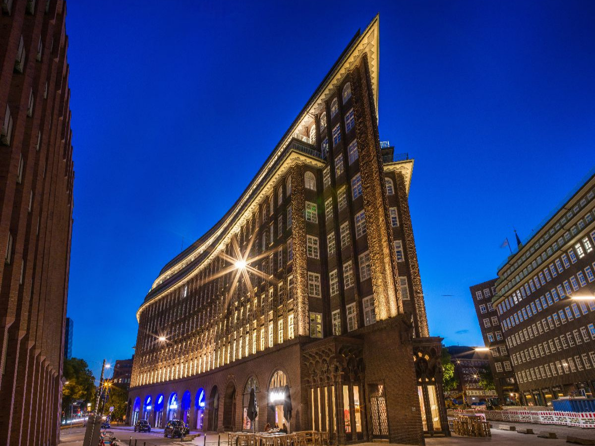 Hamburg - Chilehaus zur Blauen Stunde