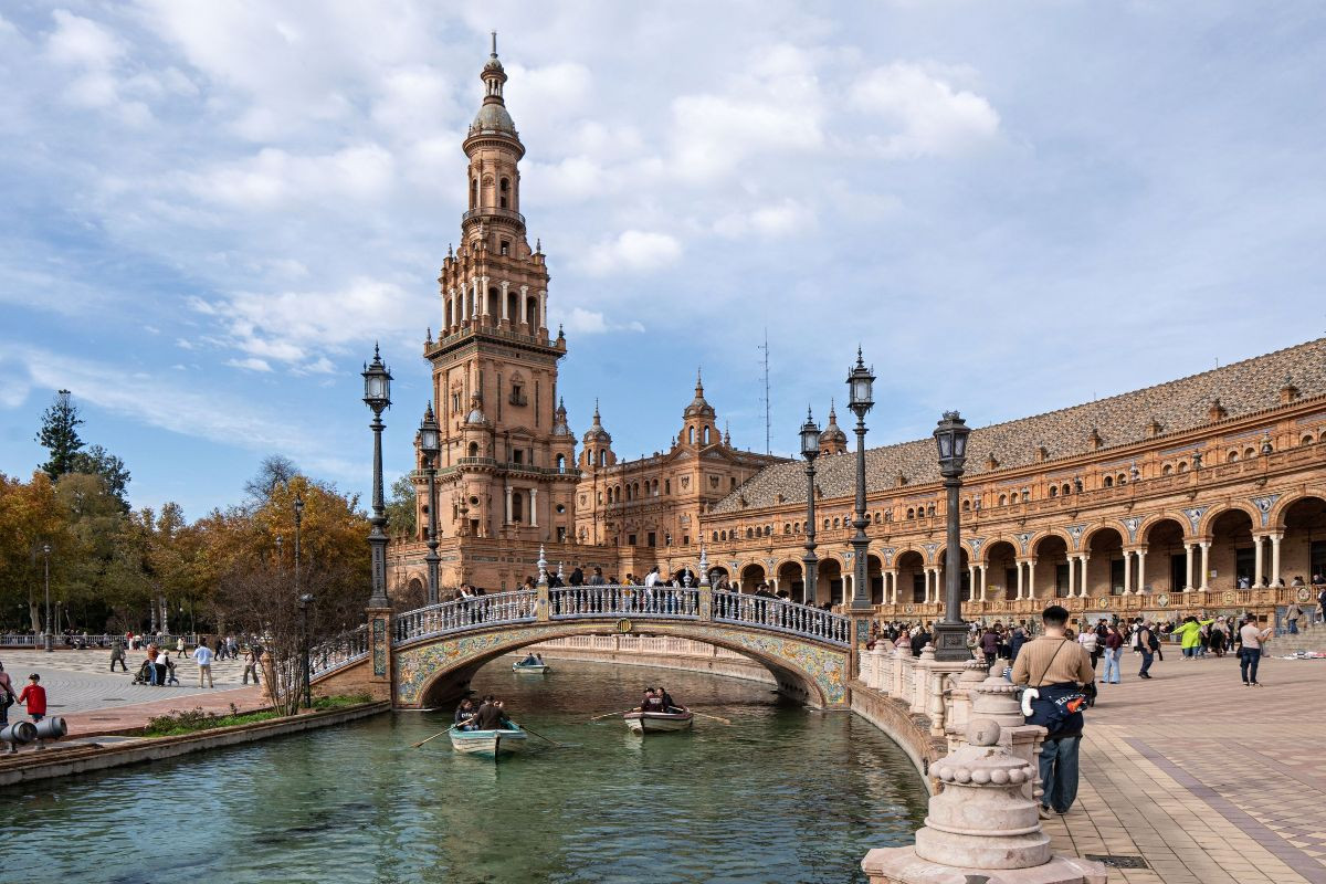 Plaza de Espana mit Kanal