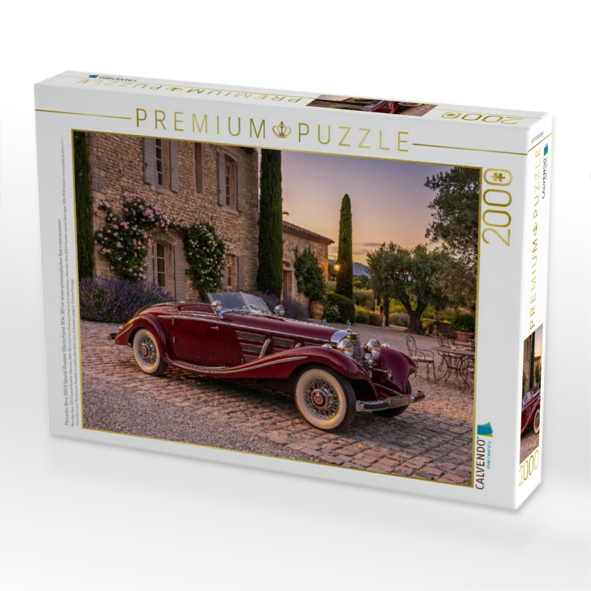Mercedes-Benz 500 K Spezial-Roadster (Deutschland, 1934-36) vor einem provenzalischen Natursteinanwesen