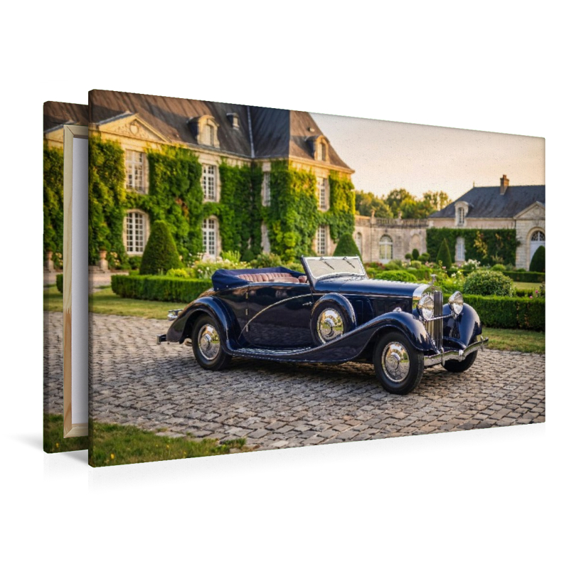 Hispano-Suiza J 12 (Frankreich, 1933) im gepflasterten Ehrenhof eines französischen Renaissance-Châteaus
