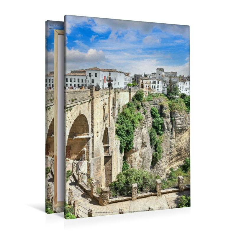 Der Ponte Nueva mit Blick auf den gegenüberliegenden Stadtteil.
