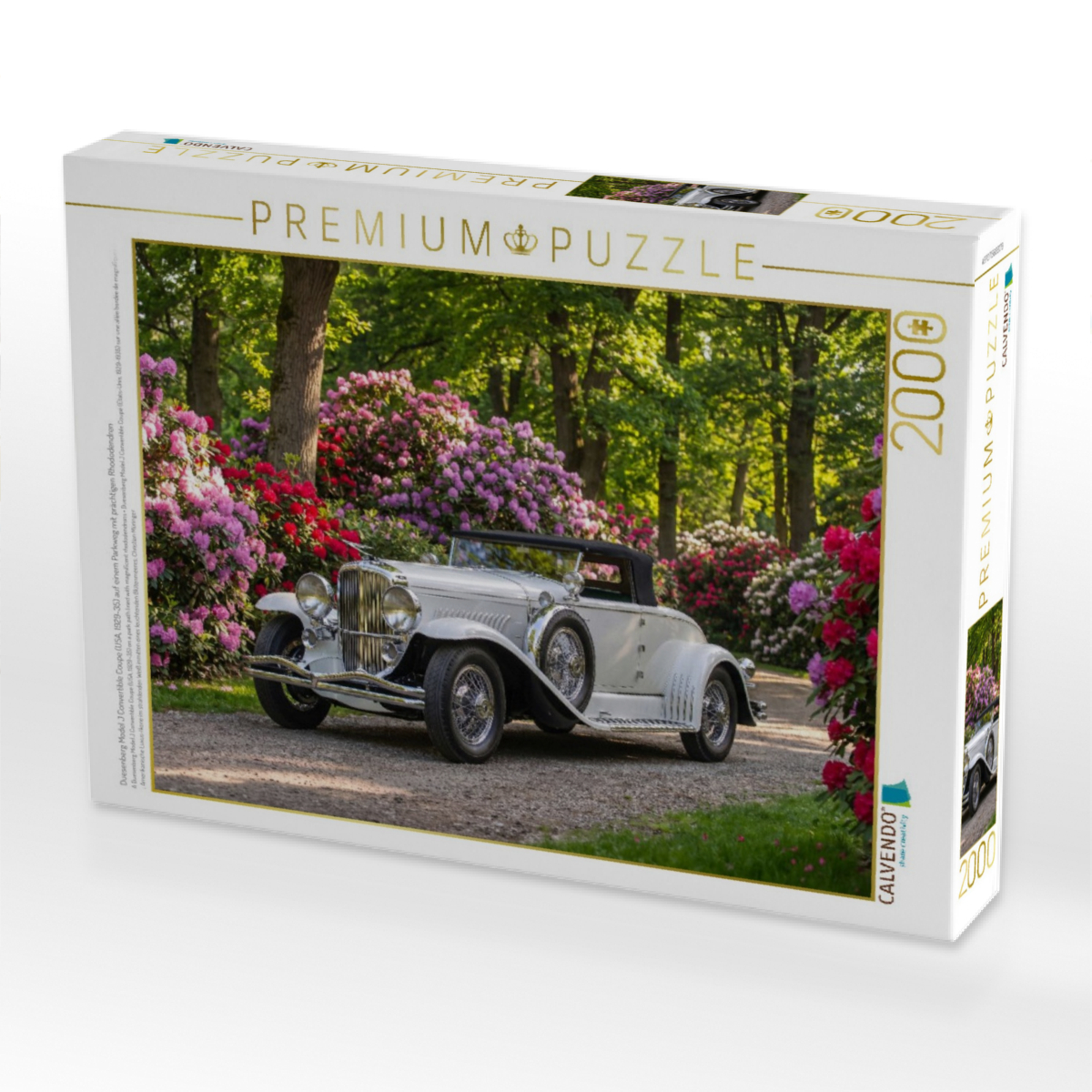 Duesenberg Model J Convertible Coupe (USA, 1929-35) auf einem Parkweg mit prächtigen Rhododendren
