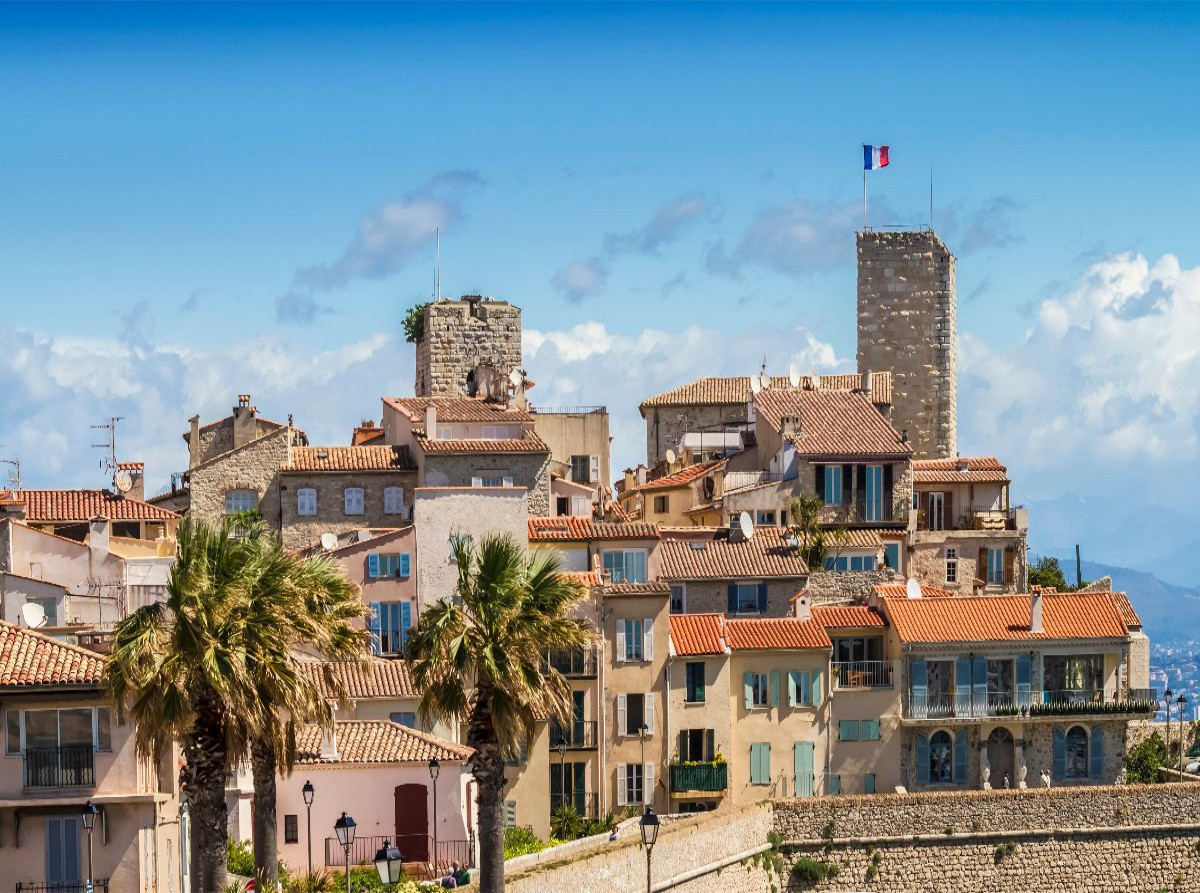 Uferpromenade an der Côte d'Azur, Antibes