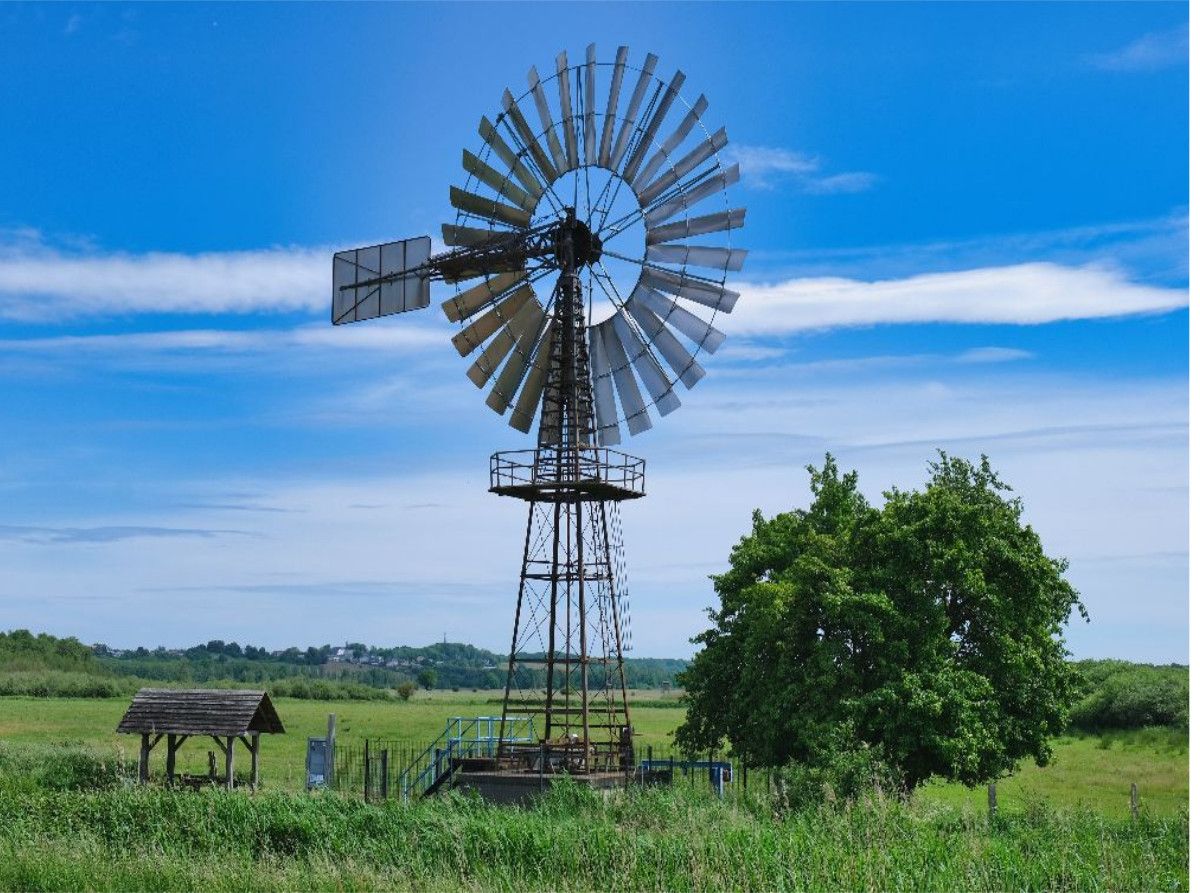Das Windschöpfwerk Lobbe - Historische Sehenswürdigkeit