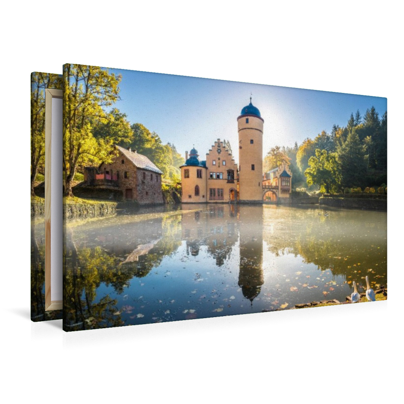Morgenstimmung im Herbst am Schloss Mespelbrunn