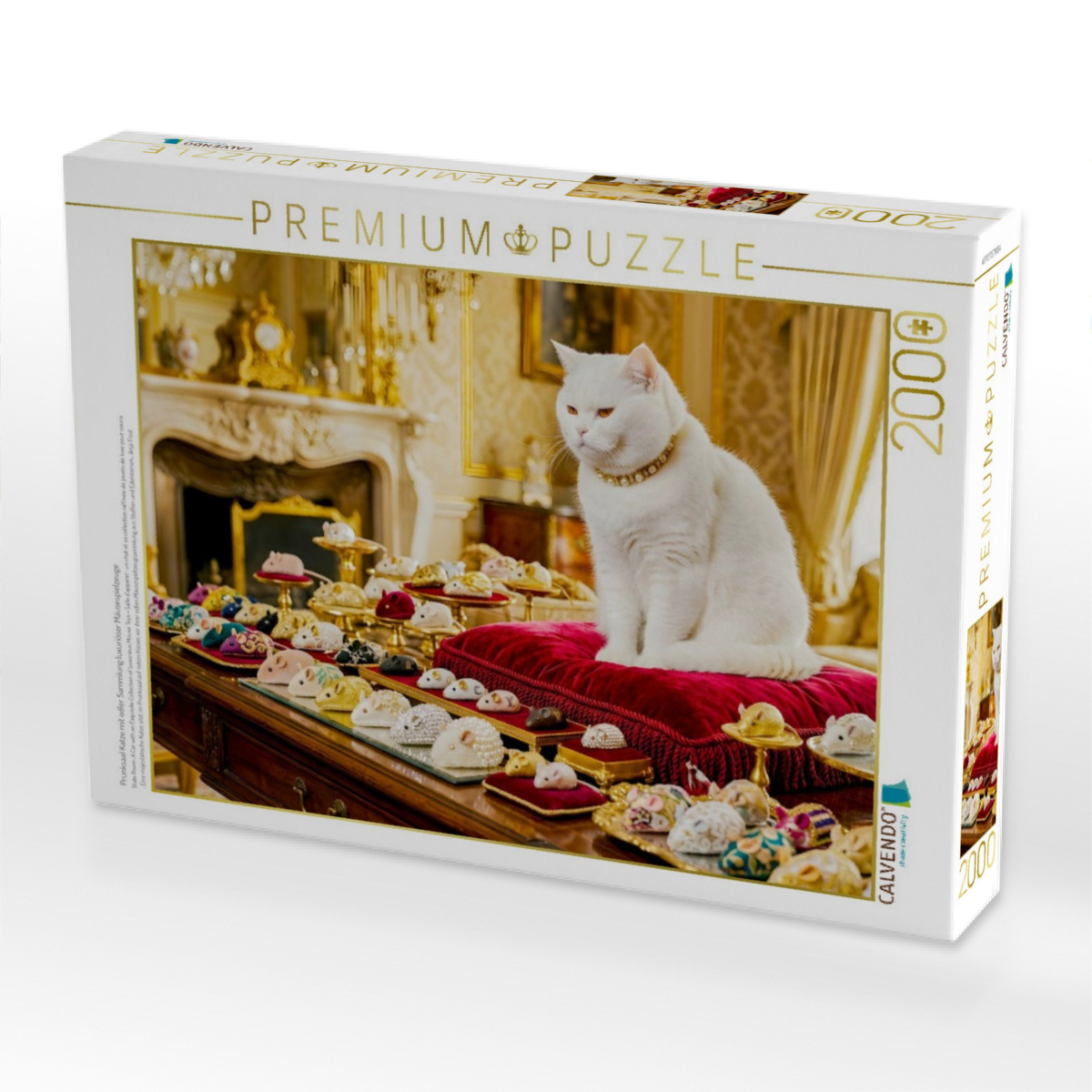 Prunksaal Katze mit edler Sammlung luxuriöser Mäusespielzeuge
